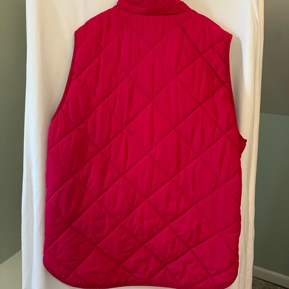 J.Crew Women's Hot Pink Quilted Vest with Gold Accents size Medium - Picture 7 of 13